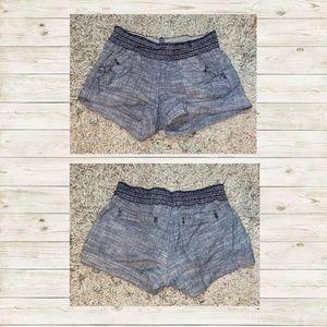 🌵 Grey ruffled shorts